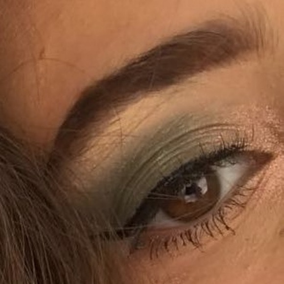 Meet your Posher, Gitty - Picture 1 of 1